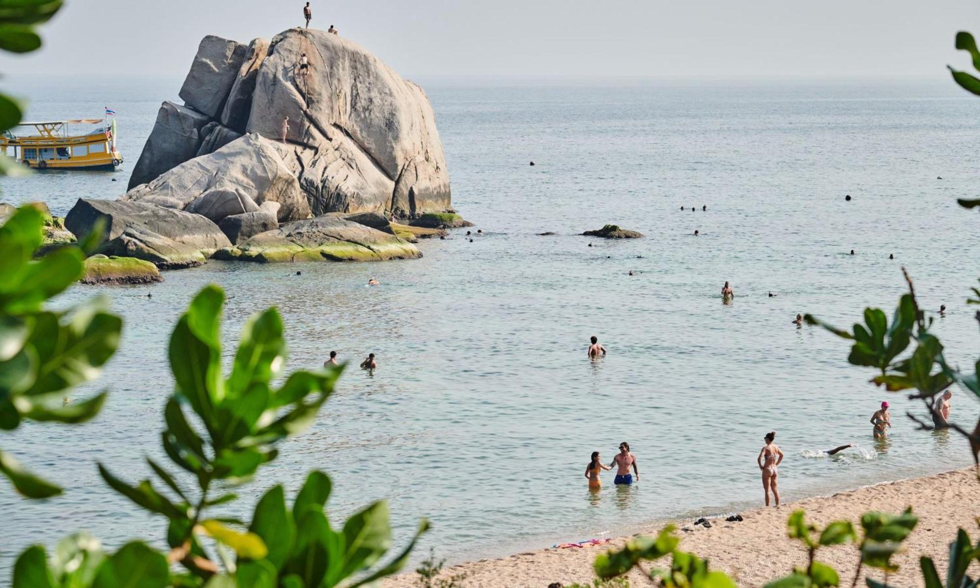 אתר נופש Lub D Tanote Bay 3*