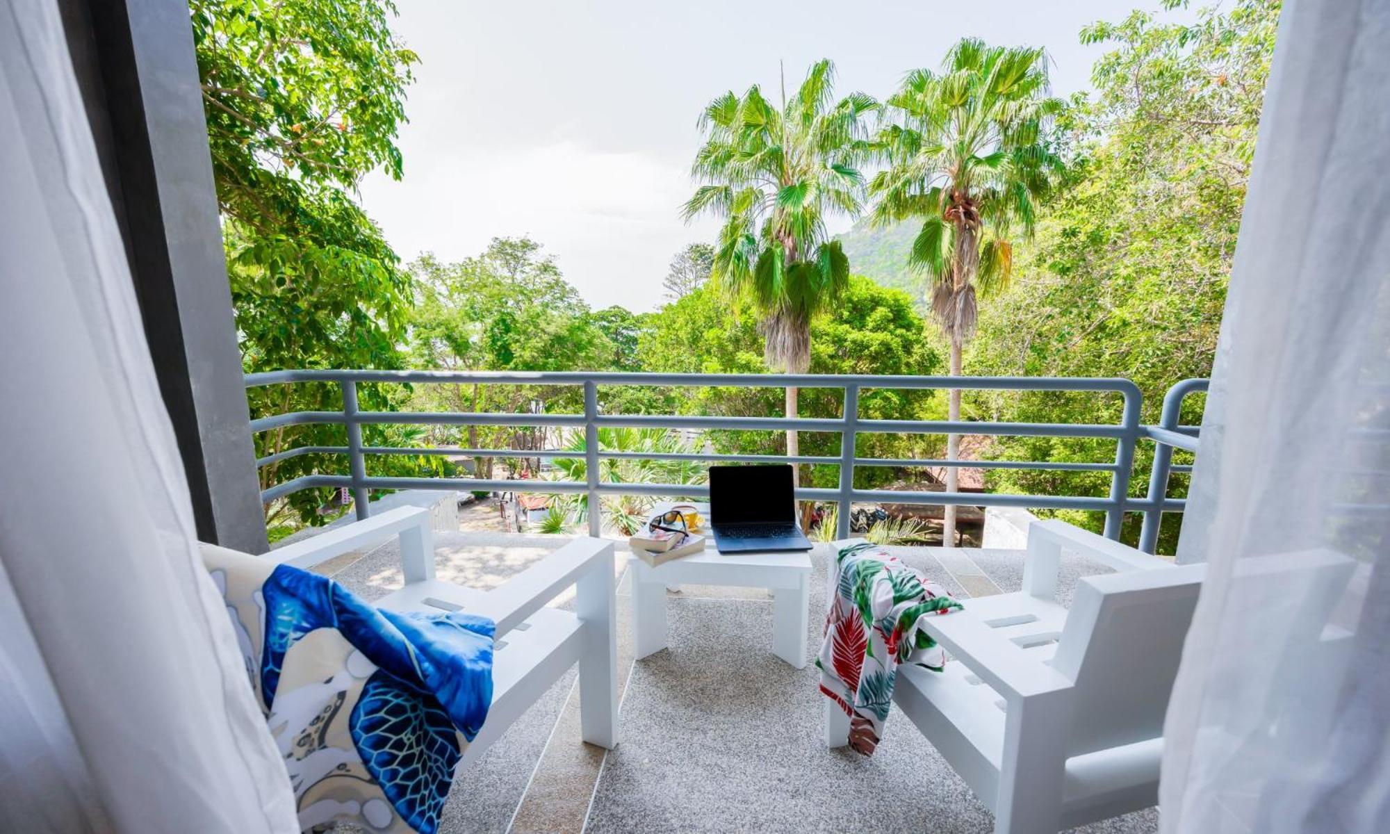 Lub D Tanote Bay Resor 3*